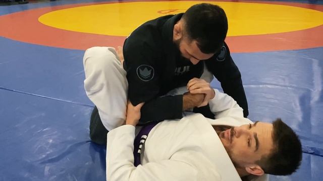 Коварные рист-локи. Болевые на запястья смотреть онлайн