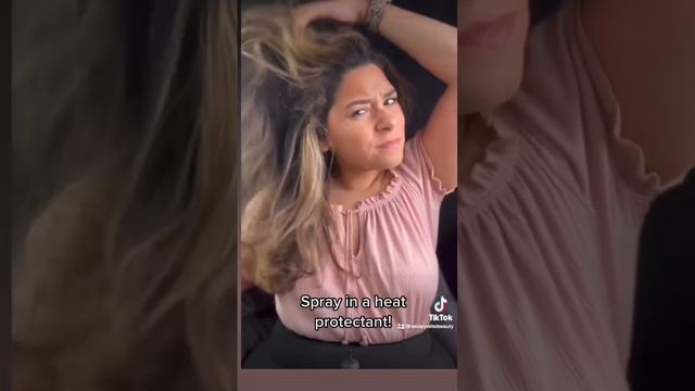 How To Use Dry Shampoo And Refresh Your Blowout