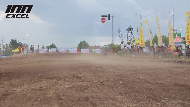 EXCEL 100 BALAP KEJOGJA Ft. HRT GROUP | Hari Pertama смотреть онлайн