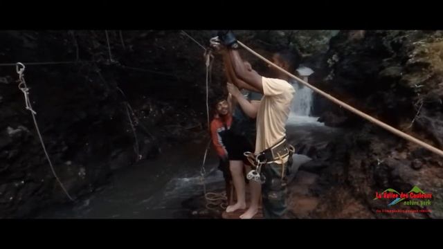 The Extreme Waterfall Zipline La Vallée Des Couleurs Nature Park Mauritius смотреть онлайн