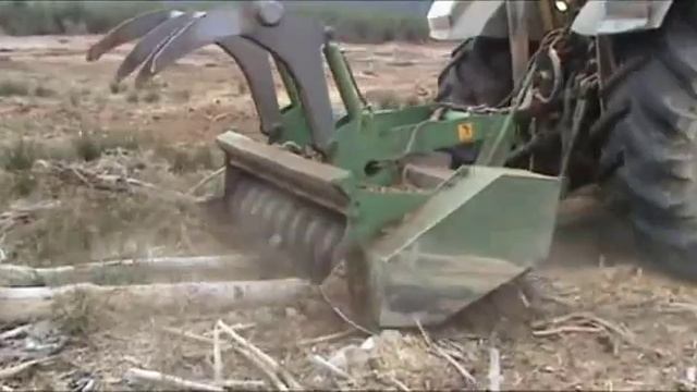 Лесная фреза BF-600.mp4 смотреть онлайн