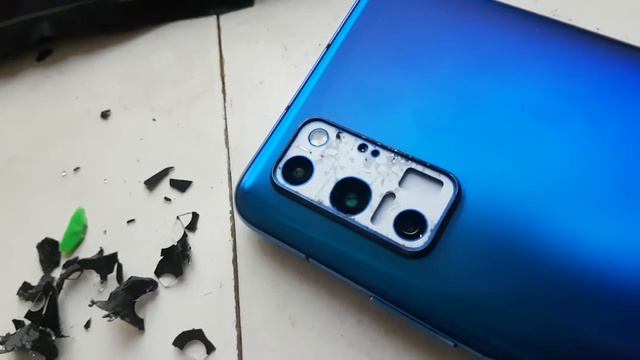 Замена стеклышка на камеру Honor View30 PRO смотреть онлайн