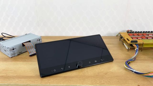 1Din Stereo 12.3" Wide-Screen Android 12 Single Din Carplay System смотреть онлайн