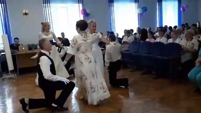 ВДОХНОВЕНИЕ БОГЕМСКАЯ ПОЛЬКА смотреть онлайн