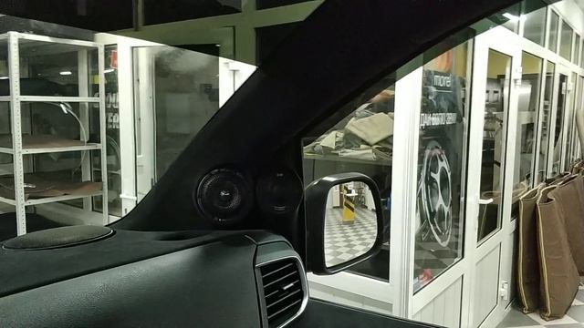 Автозвук в Пежо Тревеллер. смотреть онлайн