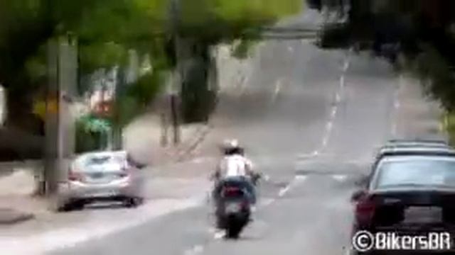 Gorodskie gonki na motociklah low spaces ru смотреть онлайн