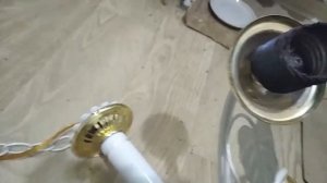 Меняю патроны на люстре