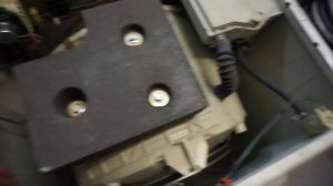 что под крышкой стиральной машины Beko. Видео №36