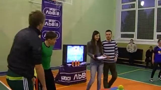 Веселі Перегони 1\8 фіналу. Червоноград (Живчики) - Львів (Львівські лицарі) смотреть онлайн