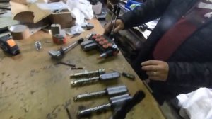 Как поменять стандартную функцию А1 гидрораспределителя Badestnost на К16 (плавающий режим)?