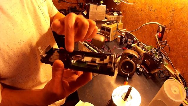 Clarion DXZ365MP*repair no read cd mp3s* смотреть онлайн