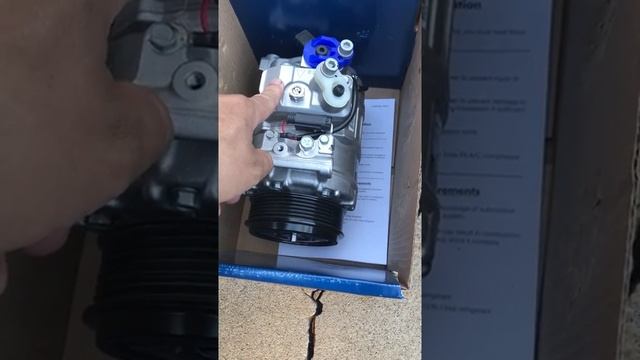 Mercedes C240 M112 W203 AC Compressor Installation 3 смотреть онлайн