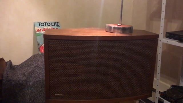 Philips CD300 (1983) + Bose 901 Serie IV (1978 - 1983) - First generation CD Player смотреть онлайн