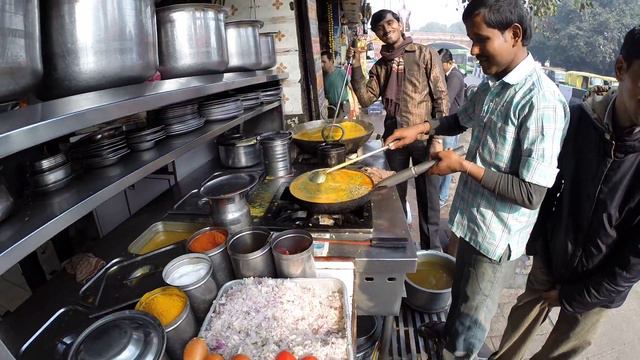 Главная туристическая улица Дели Main Bazar. смотреть онлайн