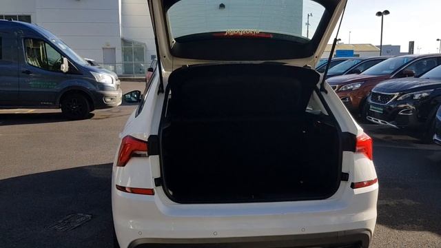 211L1704 - 2021 Skoda Kamiq Ambition 1.0TSI 110HP DSG 26,995