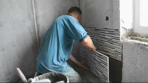 Как укладывать первые ряды плитки в ванной комнате