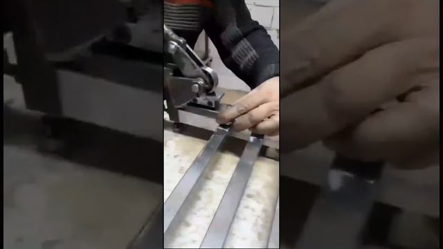 ПРОСЕКАТЕЛЬ ОТВЕРСТИЙ ПОД СВЕТОВОДЫ НА ПОЛОТЕНЦЕСУШИТЕЛЯХ смотреть онлайн