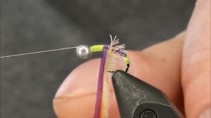 Мушка на хариуса из лакоткани и ПВХ плёнки