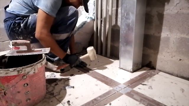 Ремонт ванны! Кладка кафеля! Делаю ремонт своими руками! смотреть онлайн