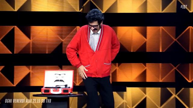 Nicola Virdis è il Golden Buzzer di Lodovica Comello смотреть онлайн