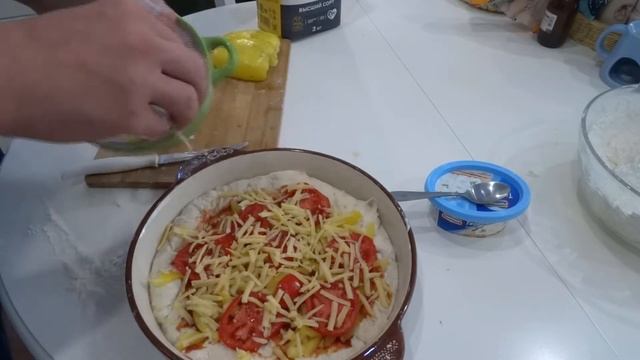 100 РЕЦЕПТОВ ПИЦЦЫ : 3. ПИЦЦА ПРИМАВЕРА.Пицца на толстом тесте смотреть онлайн