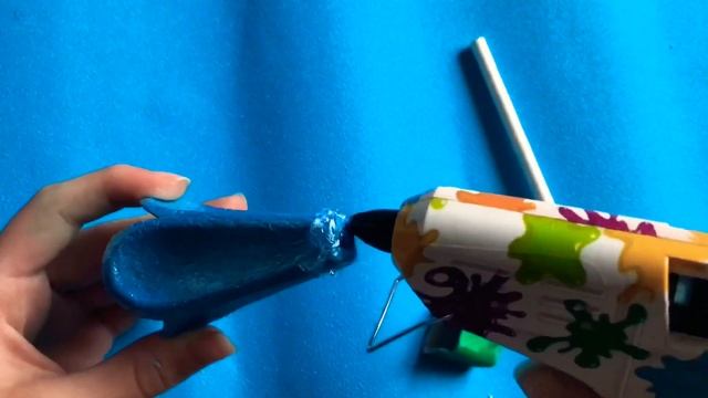 Поделки из яичных лотков своими руками Подарок Маме | garbage crafts | مصنوعات القمامة смотреть онлайн