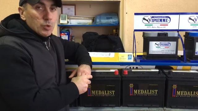 Как правильно определить полярность аккумулятора? смотреть онлайн