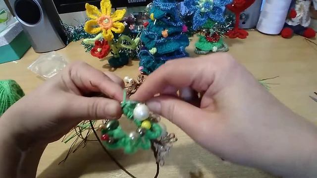 Новогодний венок крючком. смотреть онлайн