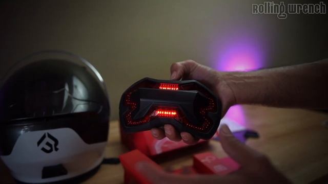 BRAKE FREE TAILLIGHT FOR YOUR HELMET