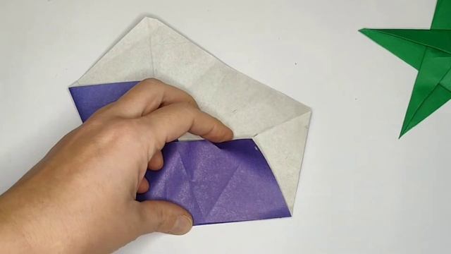 Как сложить Рождественскую звезду из бумаги ⭐. Простое оригами. смотреть онлайн