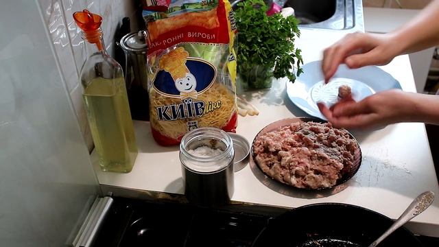 Суп з фрикадельками