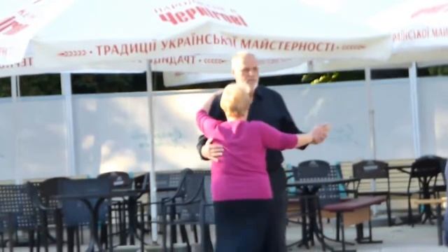 Мой первый вальс смотреть онлайн