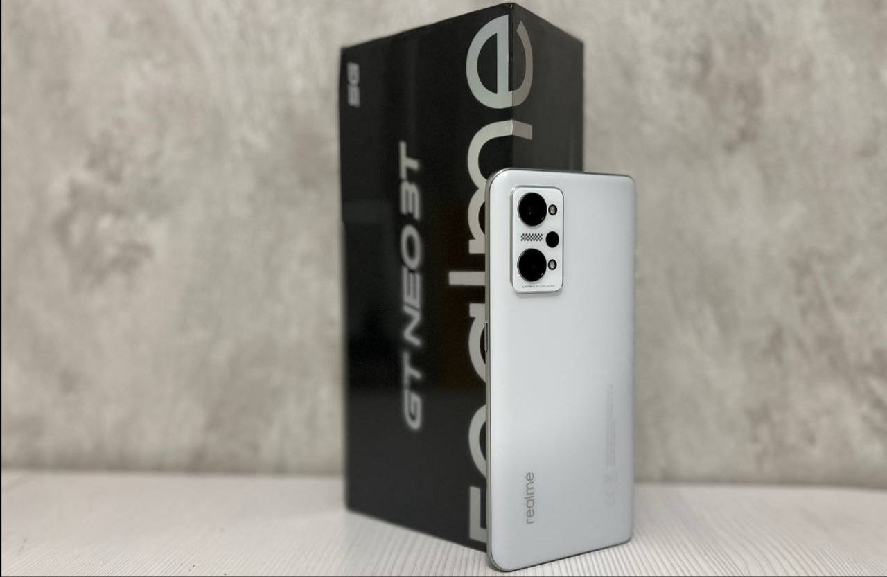Обзор Realme GT Neo 3T от реального пользователя. Топовый смартфон за 21к. смотреть онлайн
