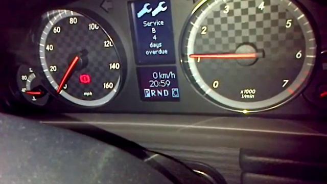 Merc CLC 180 first start after nearly 2 months смотреть онлайн