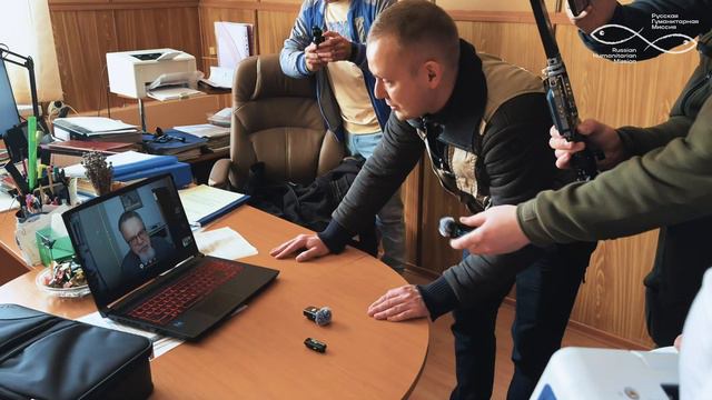Consegnate le ultime attrezzature alla neonatologia di Mariupol' смотреть онлайн