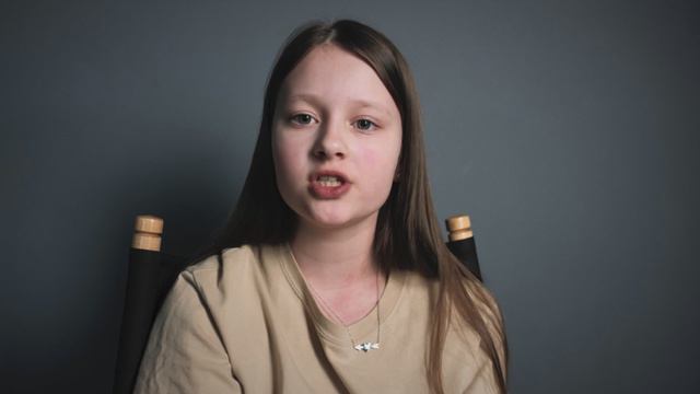 Катя Горбулина, 10 лет -актерская визитка (базовая) смотреть онлайн