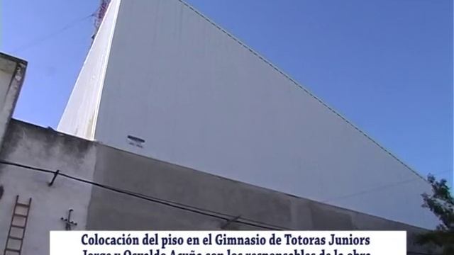 Colocación de piso en el Gimnasio de Totoras Juniors смотреть онлайн