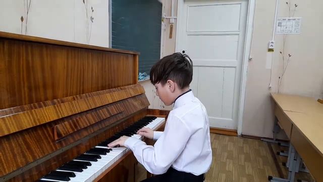 Рейнеке Маленькое рондо,играет Харисов Даниил смотреть онлайн