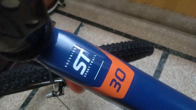 Decathlon Rockrider ST30 || MTB || Blue & Fluo Orange || Unboxing || Review смотреть онлайн