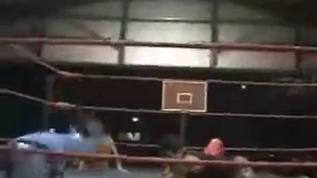 Xone vs Johnny Tapia смотреть онлайн