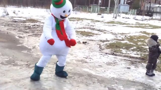 Ростовая Кукла Снеговик во Владимире смотреть онлайн