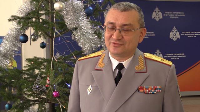 Александр Мулл поздравляет с Новым 2020 годом смотреть онлайн