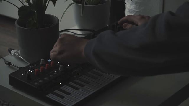Chill Hop on the Elektron Digitakt w/ Arturia Microfreak | Lostsense смотреть онлайн