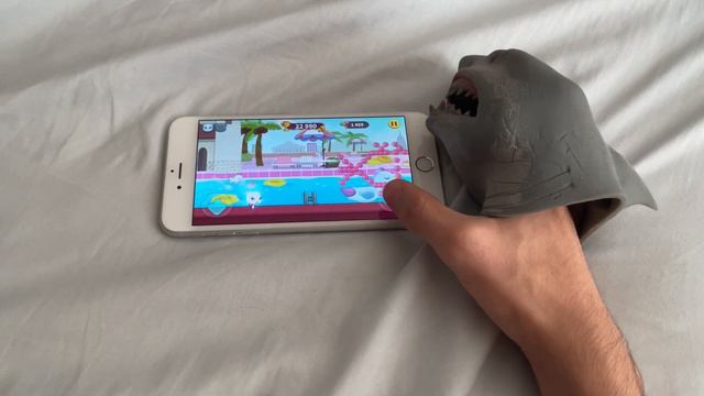 SB Movie: Shark Puppet plays Talking Tom Candy Run! смотреть онлайн