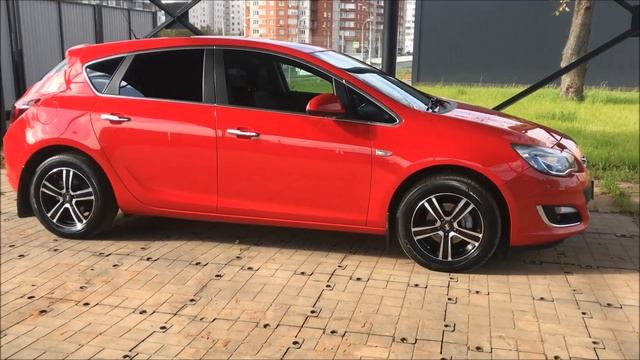 Opel Astra, 2012 смотреть онлайн