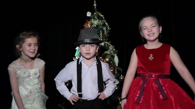 В лесу родилась ёлочка смотреть онлайн