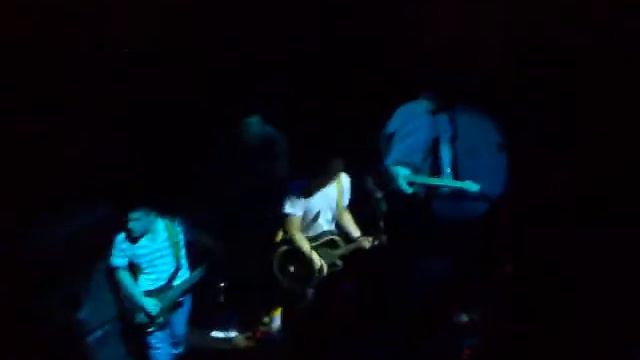 Stereo 33 tocando: Pixies - Where is my Mind смотреть онлайн