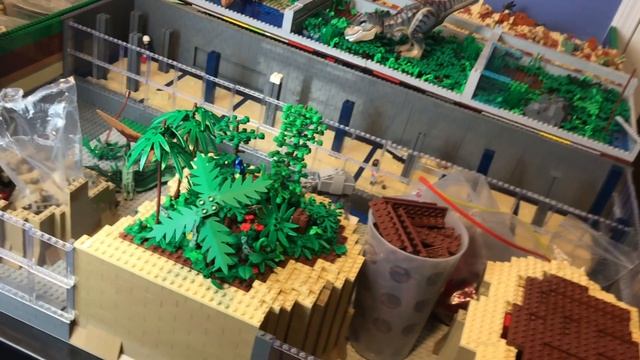 Designing My Own Dinosaur Theme Park in Lego Episode 29: Touching up the Park смотреть онлайн