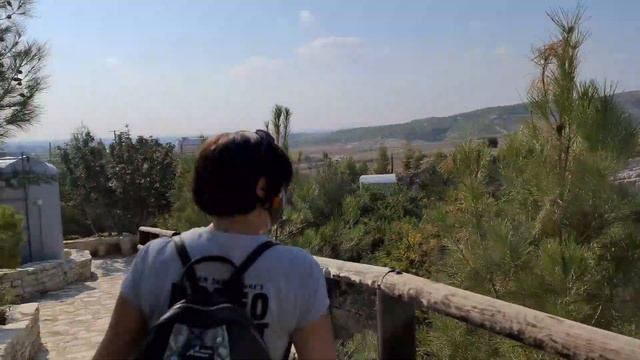 КИПР влог: деревня Келия. Часовни в скалах, подземный ход и мини зоопарк! смотреть онлайн