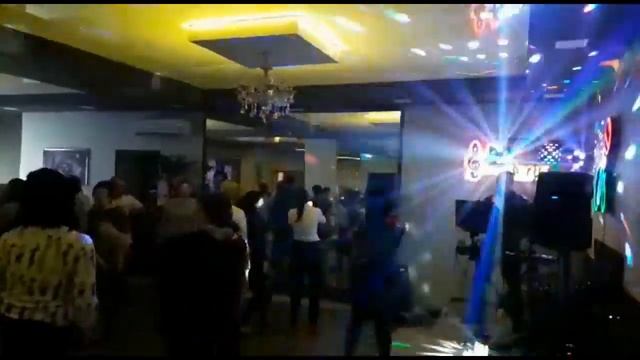 На белом покрывале января